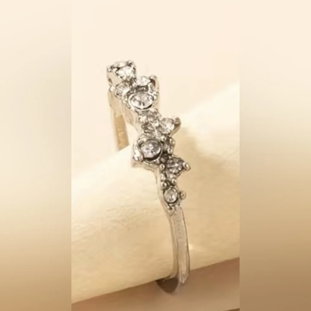 New Shiney Elegant Finger Ring with rhinestones, size 8, T1B7F